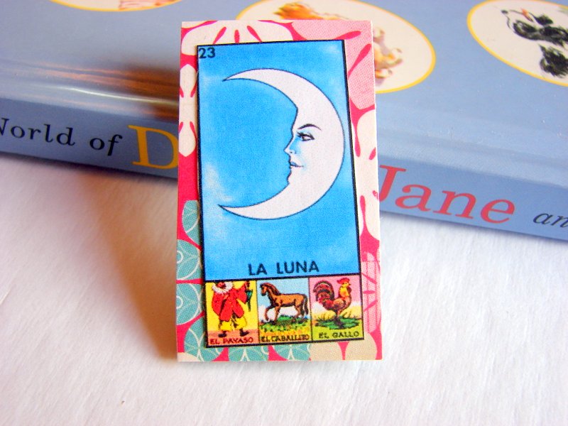 La Luna The Moon - Mexican Loteria Card - Paper And Chipboard Collage Decoupage Pin Brooch Badge - Vintage Hispanic