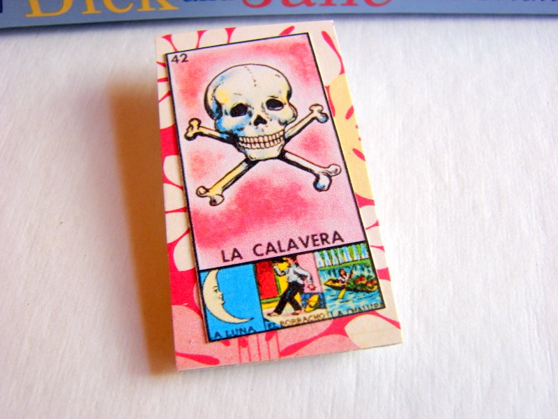 La Calavera The Skull - Mexican Loteria Card - Paper And Chipboard Collage Decoupage Pin Brooch Badge - Vintage Hispanic