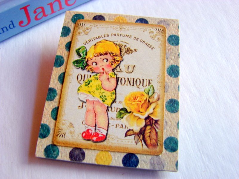 Parfum - Shy Little Girl In A Yellow Dress - Paper And Chipboard Collage Decoupage Pin Brooch Badge - Retro Vintage
