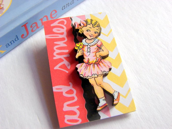 And Smiles Vintage Girl In A Pink Dress 3d Dimensional Pin Badge Brooch - Lg Chipboard Paper And Wood Decoupage Collage - Orange Blue Pink Polka