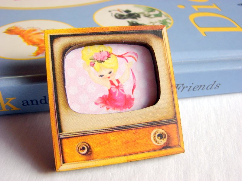 Dancing Girl - Ballerina In A Pink Tutu - Television Tv 3d Dimensional Pin Badge Brooch - Lg Chipboard Paper And Wood Decoupage Collage - Orange